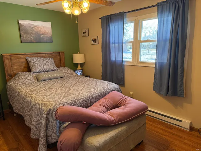 $249,900 | 1905 Schulze Road, Vincennes, IN 47591