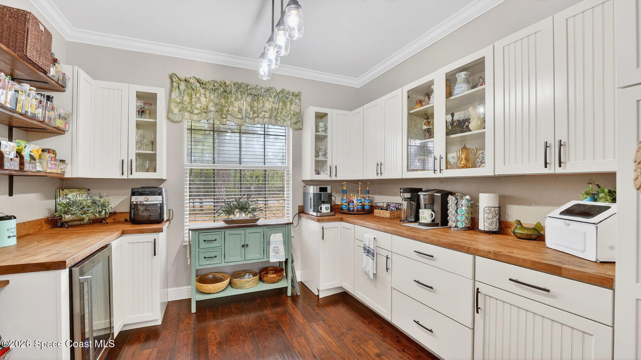 3219 Pheasant Trail Mims, FL 32754 - Photo 19 of 81 Butlers pantry