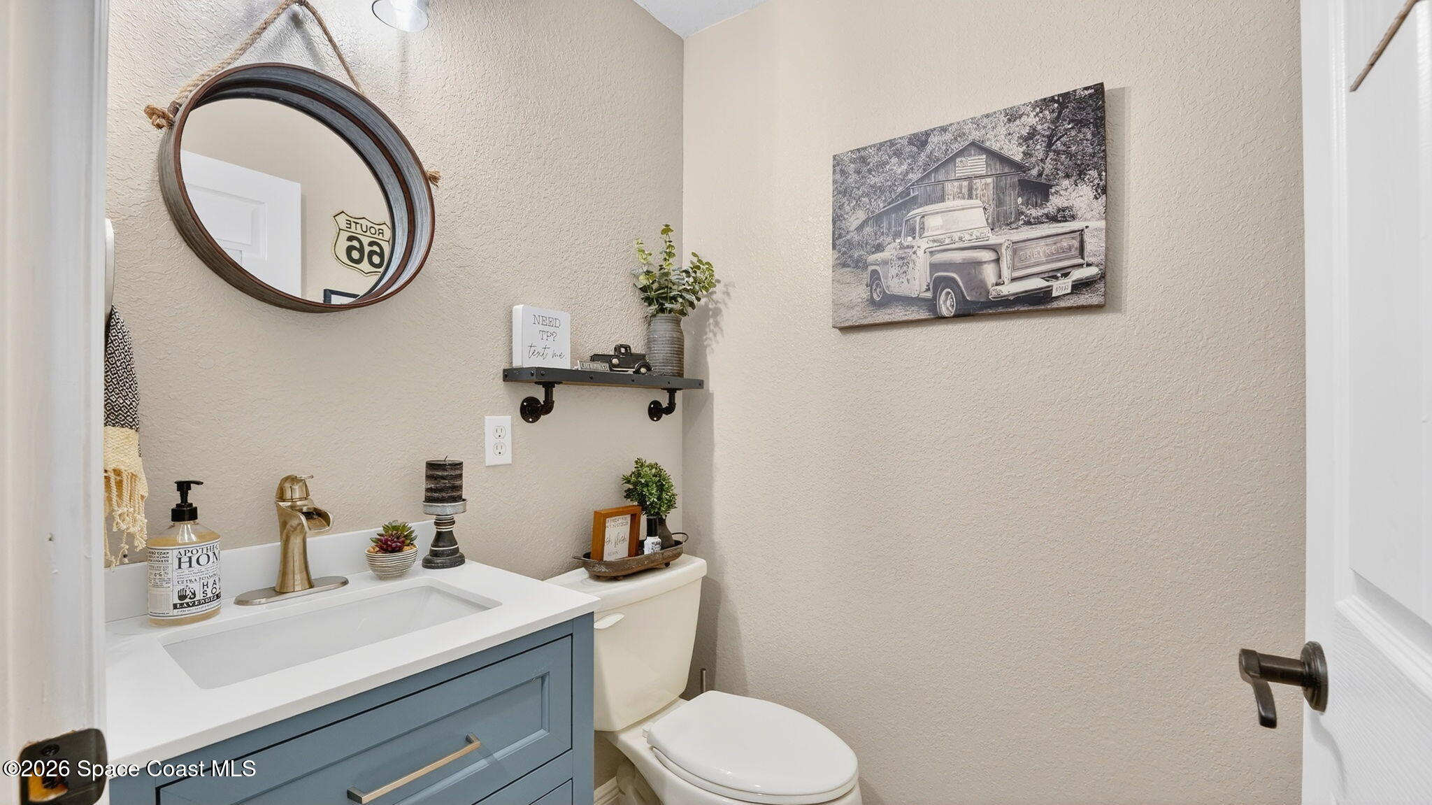 3219 Pheasant Trail Mims, FL 32754 - Photo 37 of 81 Half bathroom