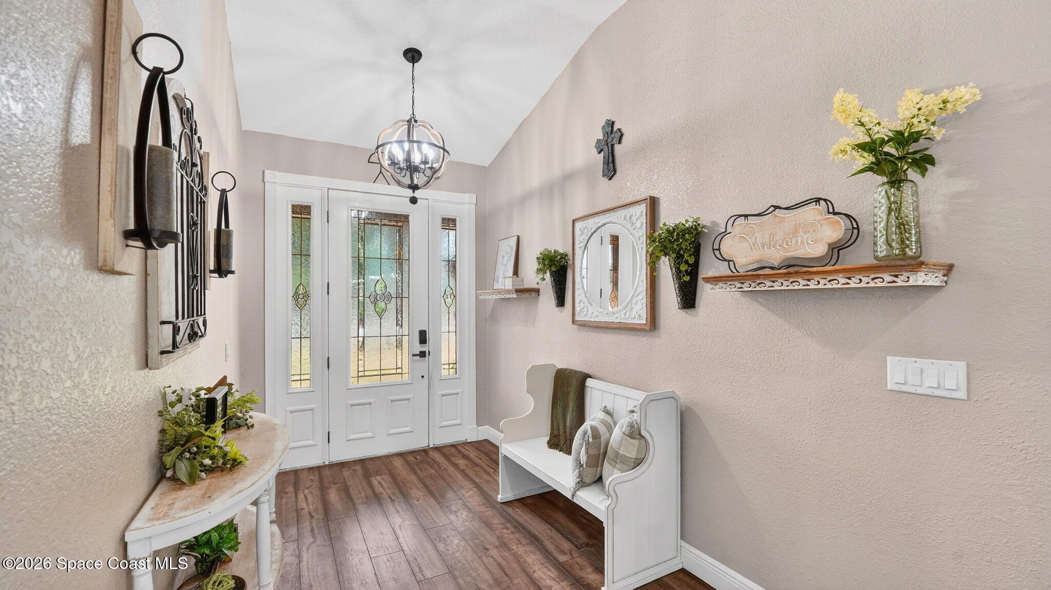 3219 Pheasant Trail Mims, FL 32754 - Photo 6 of 81 Foyer