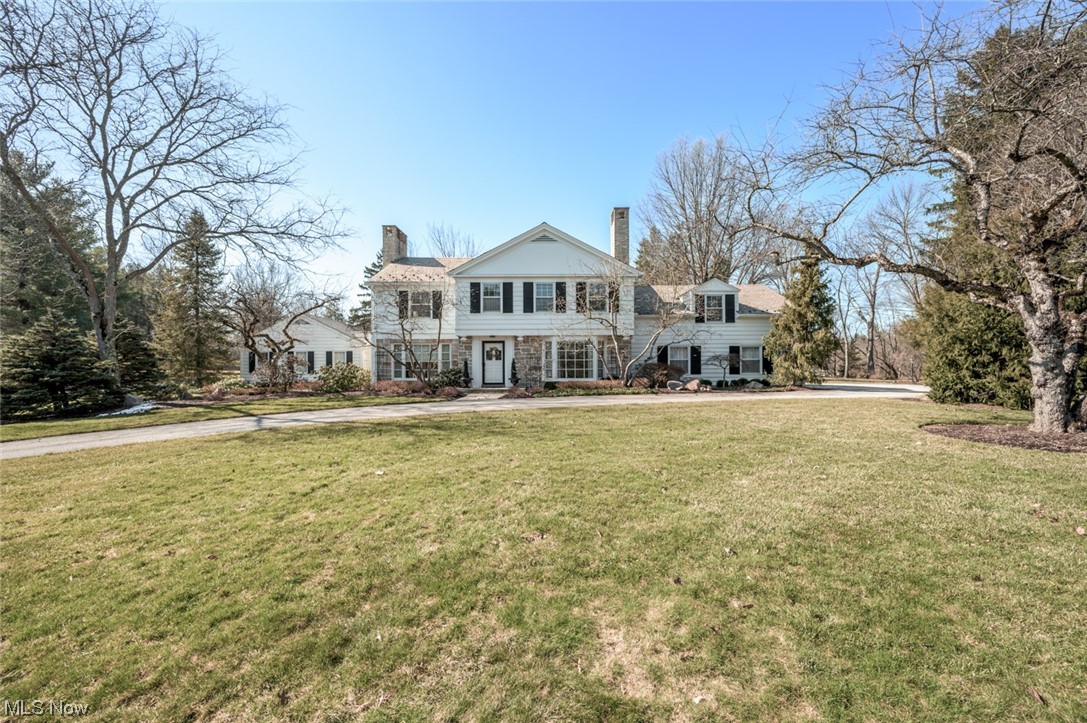 3030 Roundwood Road Hunting Valley, OH 44022 - Photo 2 of 35 This stately traditional Colonial awaits!
