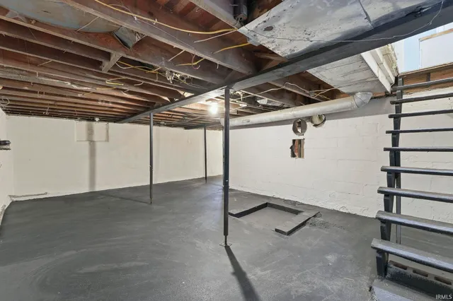 $200,000 | 1213 West Wildwood Avenue, Fort Wayne, IN 46807