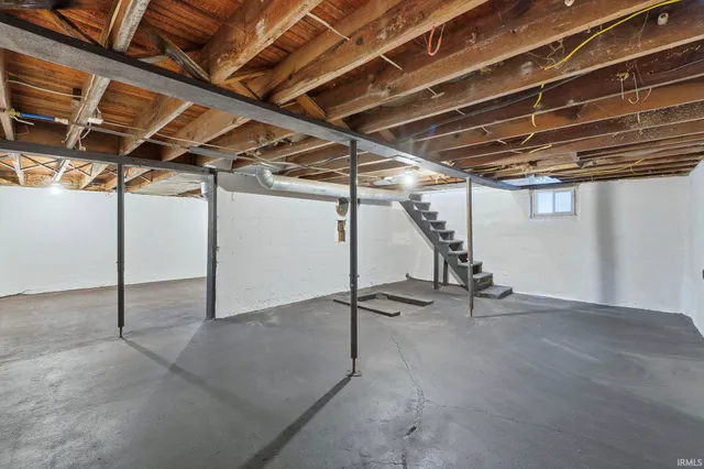 $200,000 | 1213 West Wildwood Avenue, Fort Wayne, IN 46807