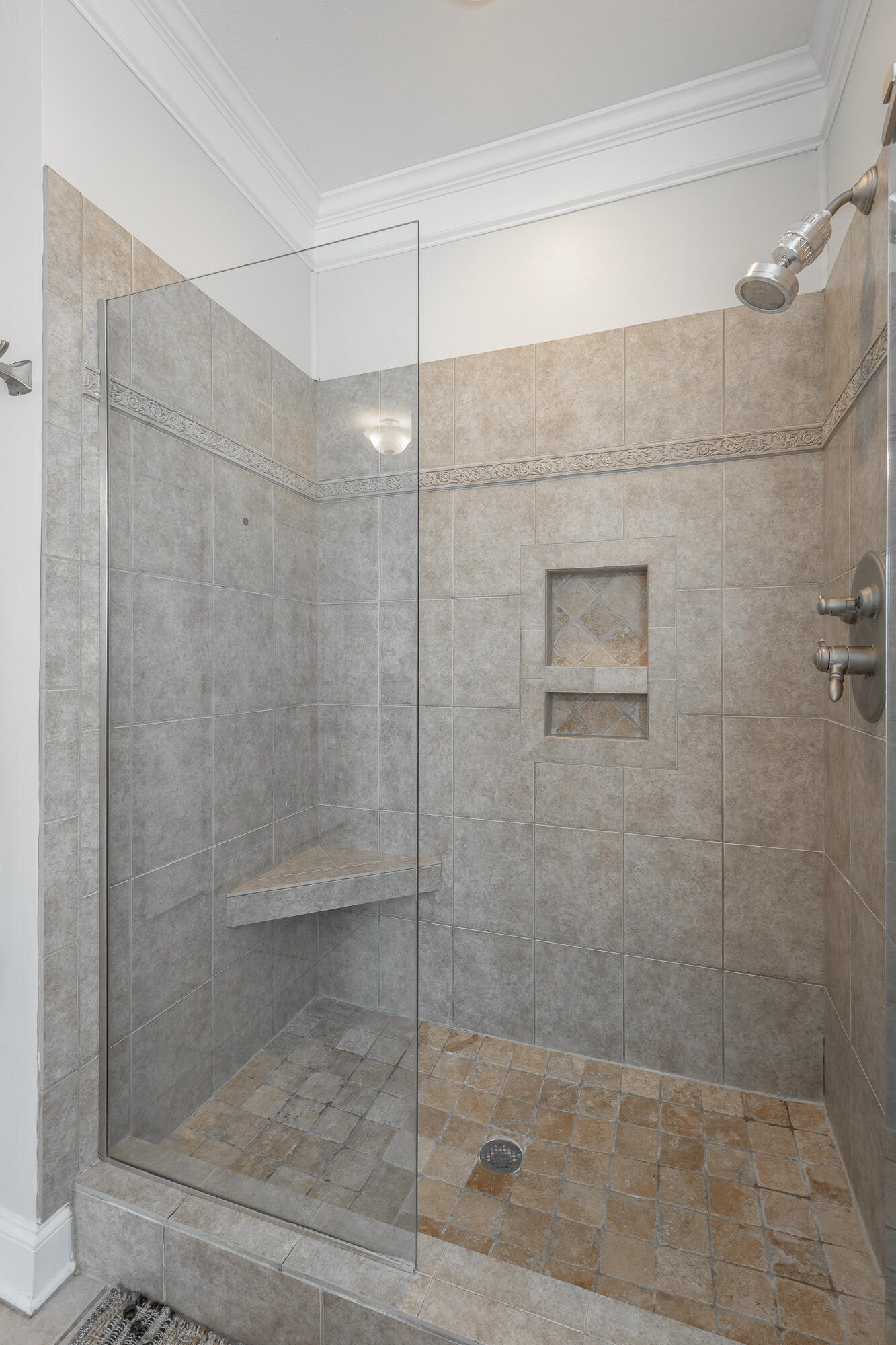 4856 Highway 95 Rock Spring, GA 30739 - Photo 41 of 63 Primary Bath
