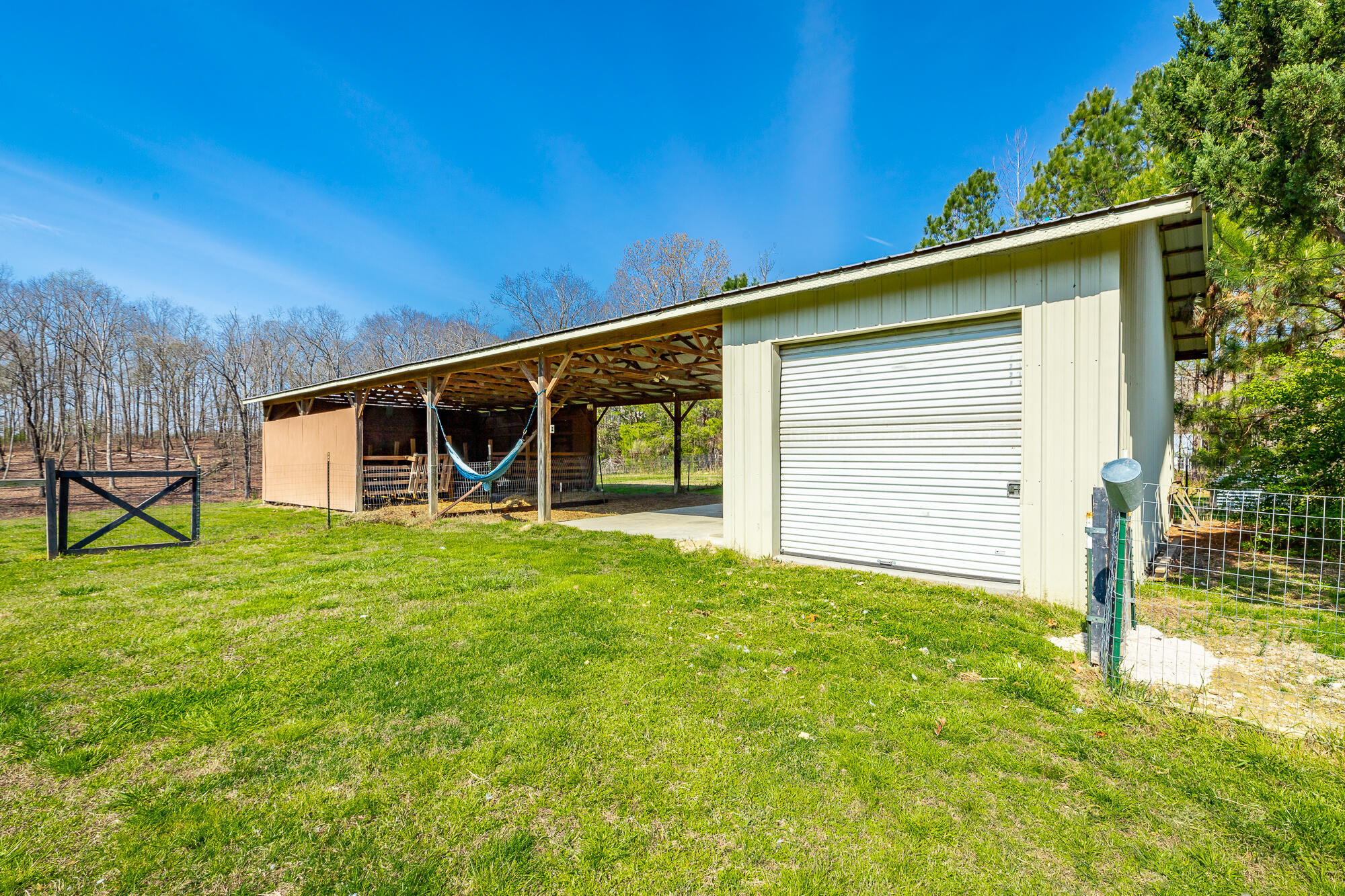 4856 Highway 95 Rock Spring, GA 30739 - Photo 49 of 63 Barn