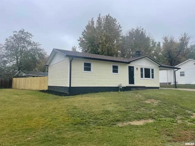 $159,900 | 319 Lindsey Avenue, Metropolis, IL 62960