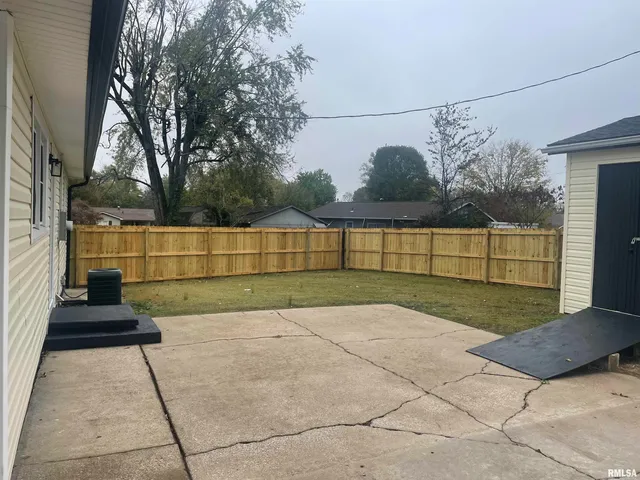 $159,900 | 319 Lindsey Avenue, Metropolis, IL 62960