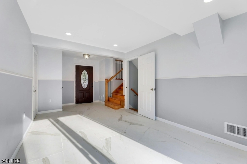 1 Kinderkamack Road Hillsdale, NJ 07642 - Photo 2 of 46