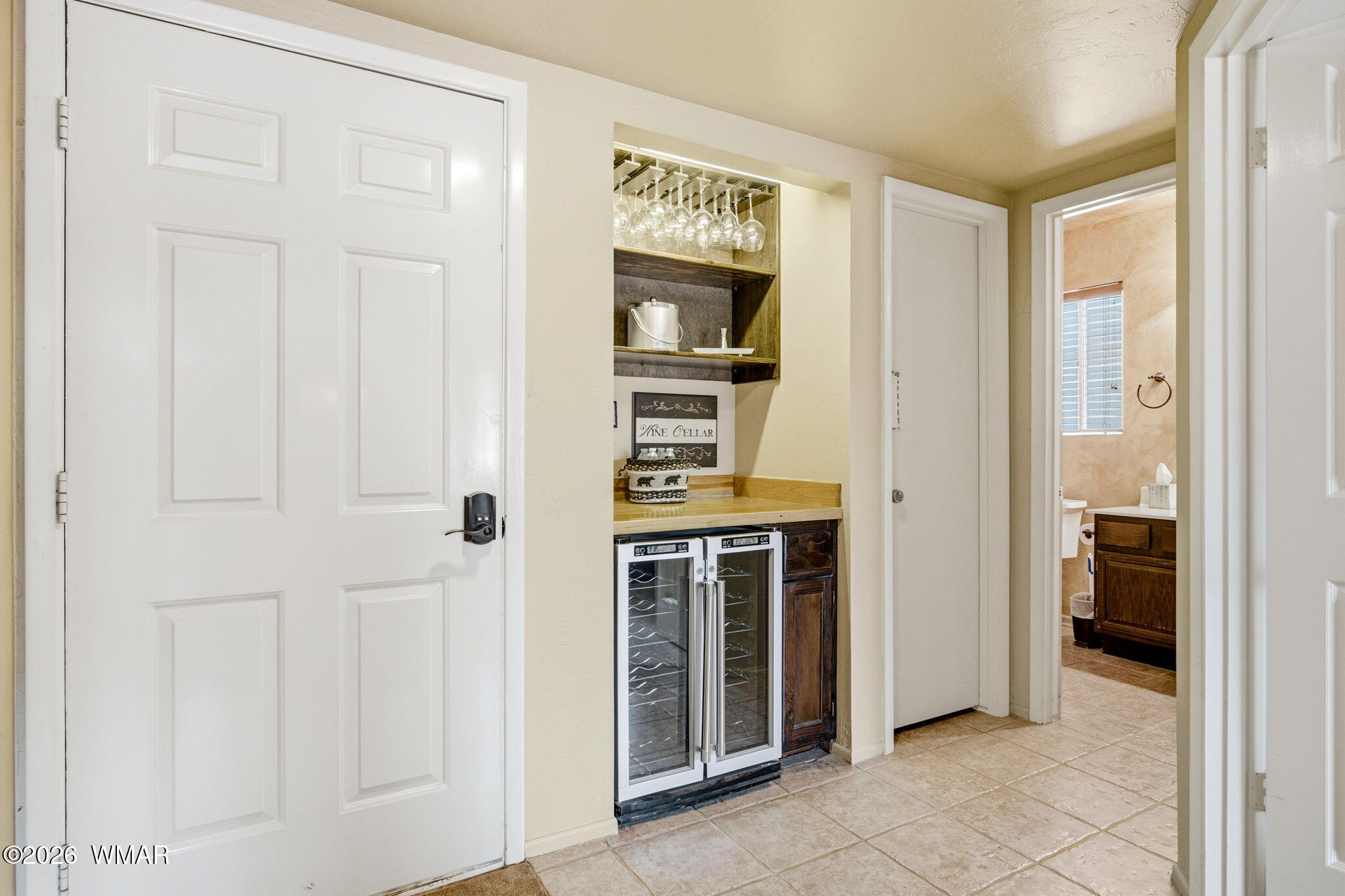 4563 Resort Loop Pinetop, AZ 85935 - Photo 6 of 21 a view of kitchen and utility room