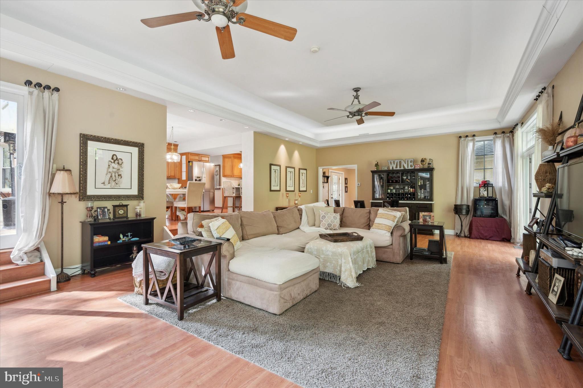 952 East Cathedral Road Philadelphia, PA 19128 - Photo 11 of 35