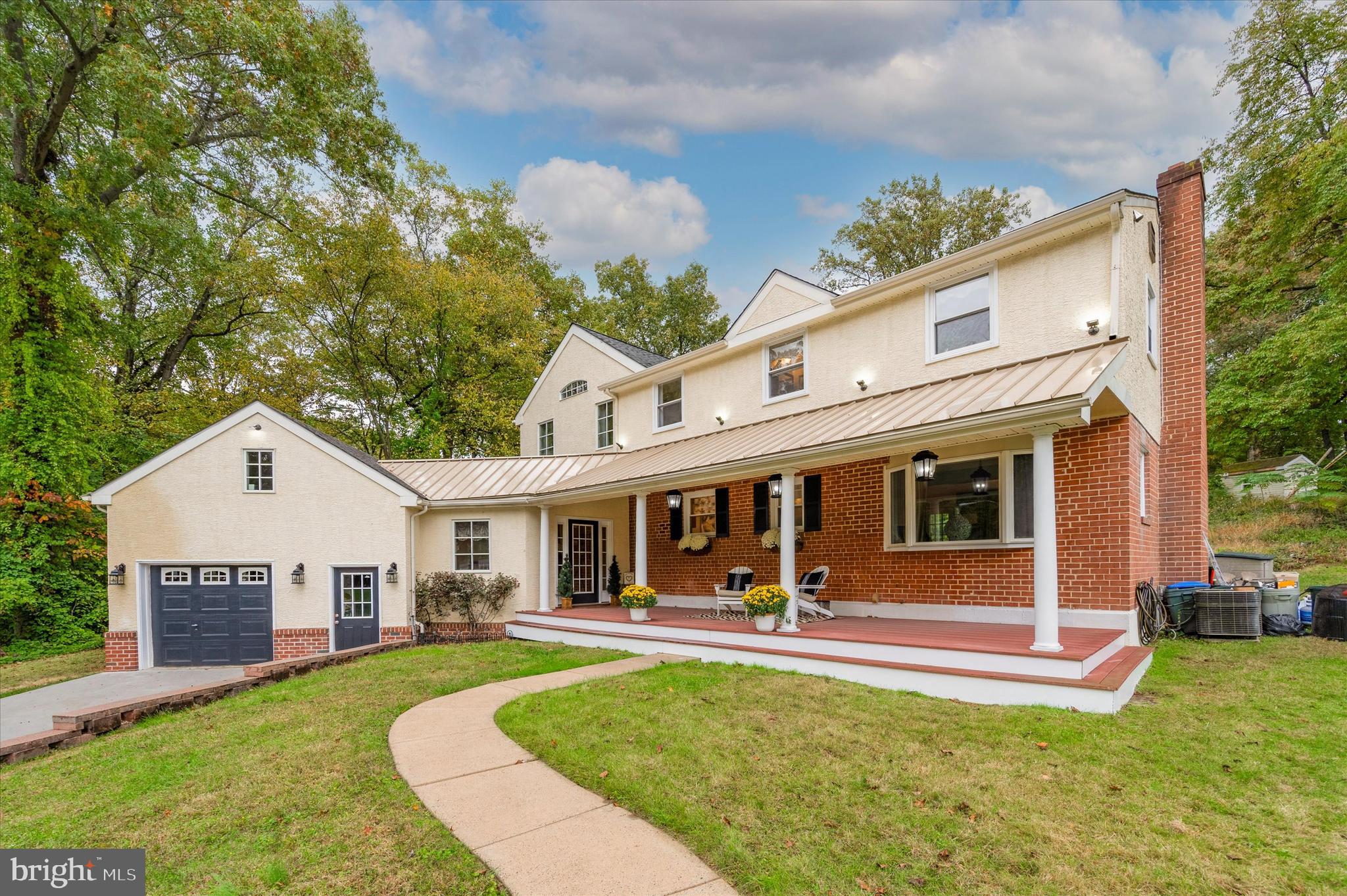 952 East Cathedral Road Philadelphia, PA 19128 - Photo 6 of 35