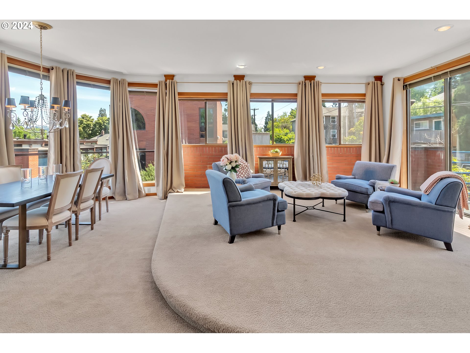 106 High Street Eugene, OR 97401 - Photo 25 of 46 a living room with furniture and large windows