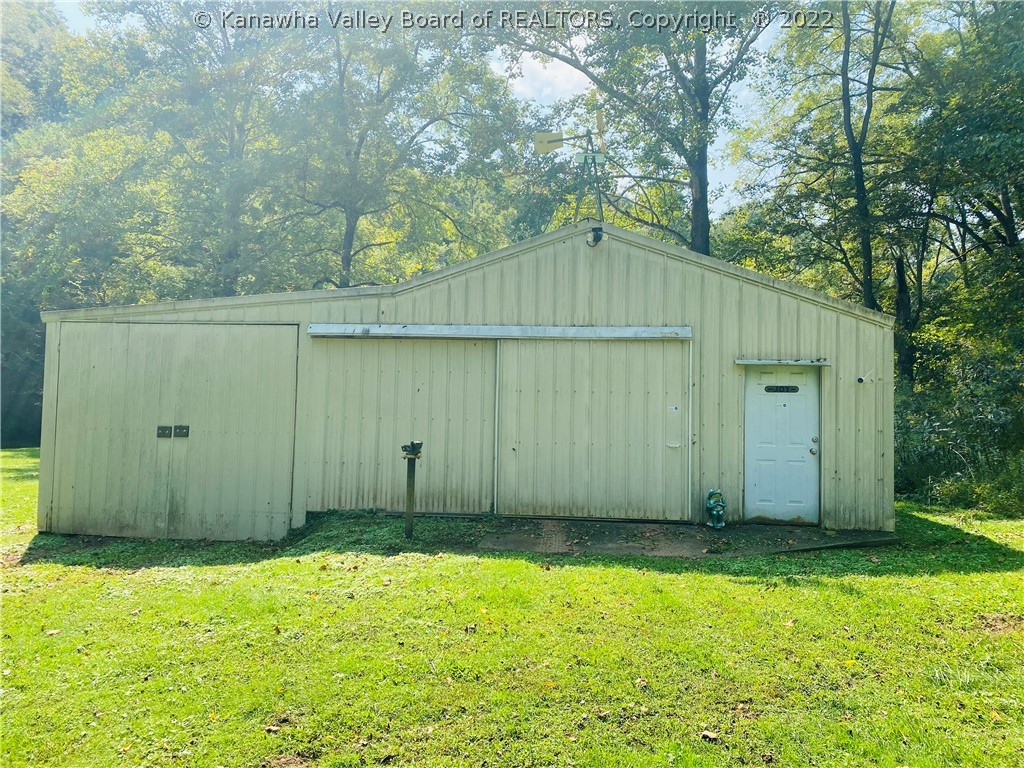 8042 Gay Road Gay, WV 25244 - Photo 27 of 50 Gallery Image 27