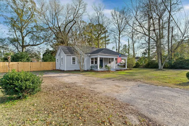 $299,000 | 208 Newell Street, Moncks Corner, SC 29461