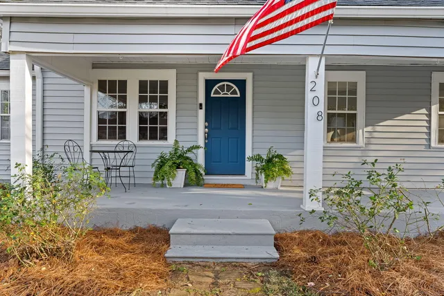 $299,000 | 208 Newell Street, Moncks Corner, SC 29461