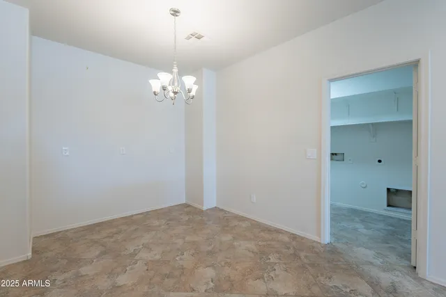 a view of empty room with window