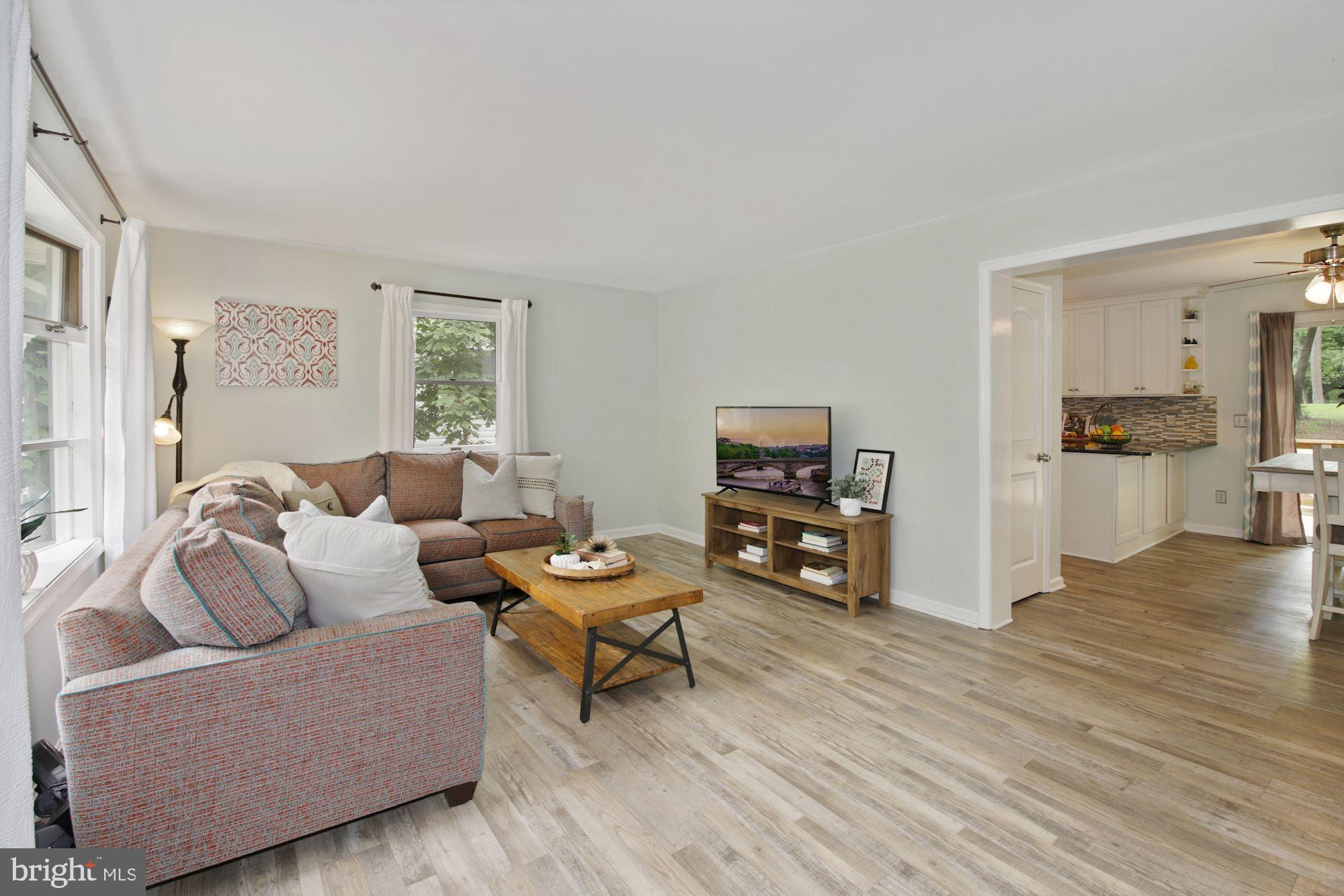 43 Drawbridge Road Ocean Pines, MD 21811 - Photo 3 of 40 Living Room