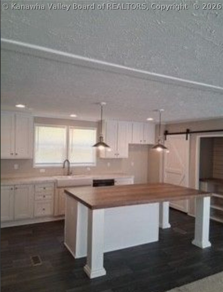 1640 Lee Road Elkview, WV 25071 - Photo 3 of 12 Gallery Image 3