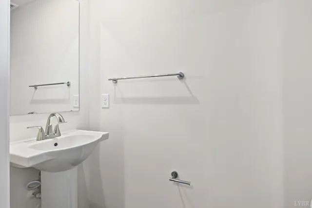 $329,990 | 186 Grv Hl Terrace, Lynchburg, VA 24501