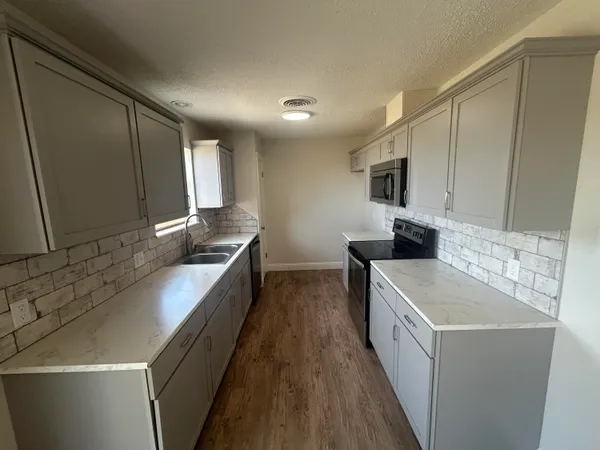 $139,900 | 111 Bobby Street, Levelland, TX 79336