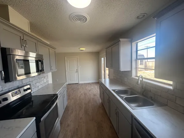 $139,900 | 111 Bobby Street, Levelland, TX 79336