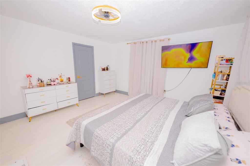 2932 Larson Street Kissimmee, FL 34741 - Photo 12 of 59