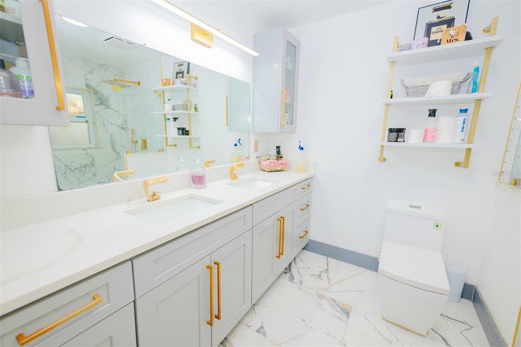 2932 Larson Street Kissimmee, FL 34741 - Photo 15 of 59