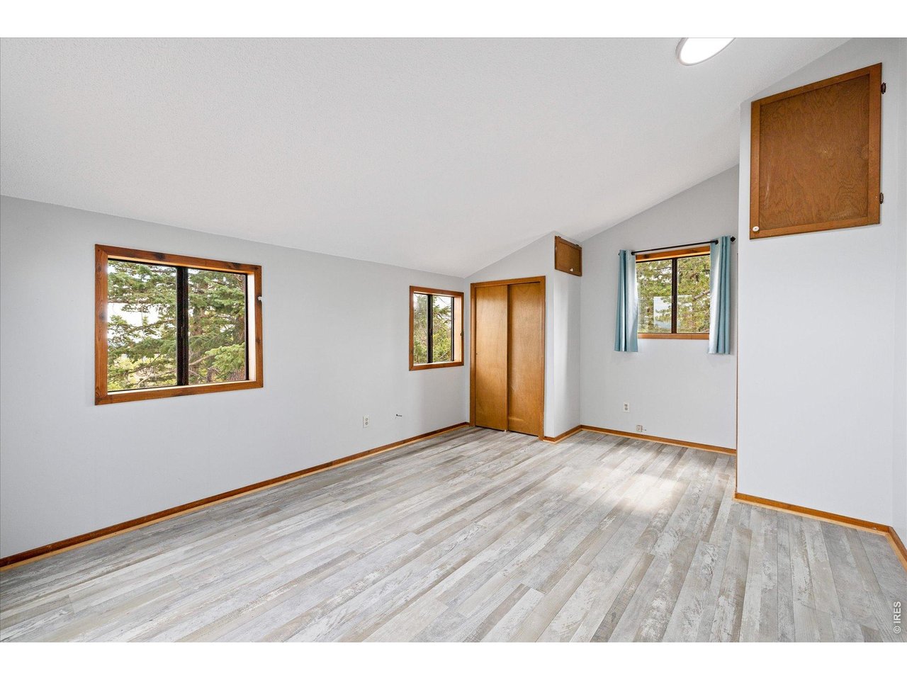 213 Signal Rock Road Golden, CO 80403 - Photo 22 of 38 Gallery Image 22