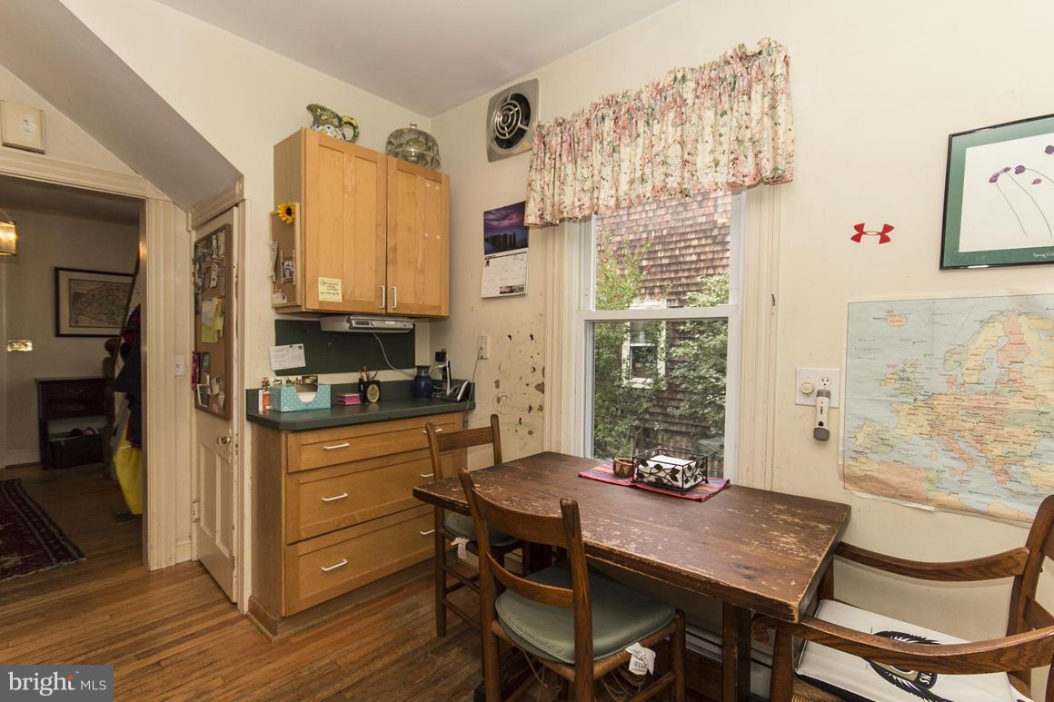 720 St Johns Road Baltimore, MD 21210 - Photo 13 of 25 Kitchen