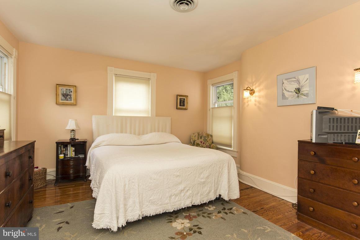 720 St Johns Road Baltimore, MD 21210 - Photo 20 of 25 Bedroom (Master)