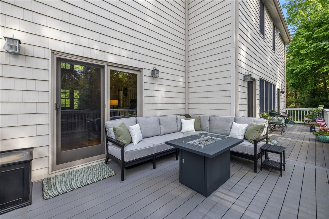 138 Chestnut Street Rehoboth, MA 02769 - Photo 45 of 48