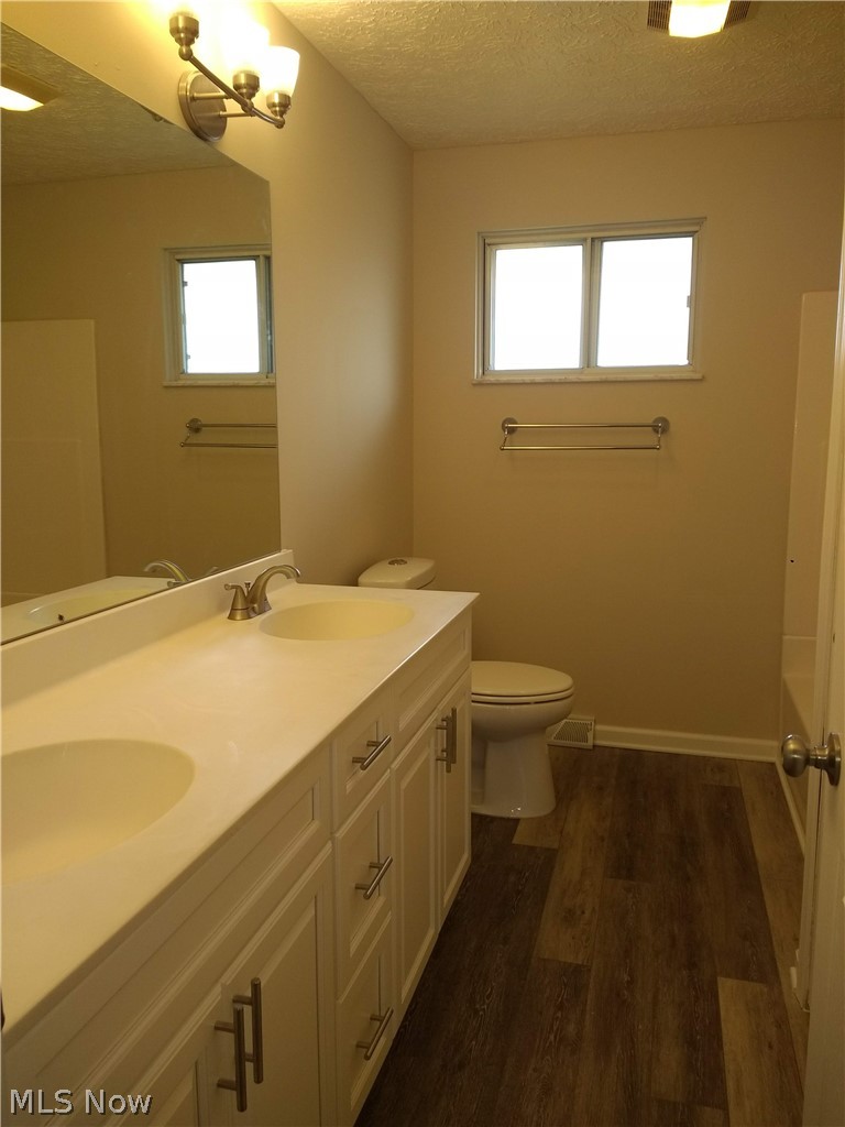 1701 Lillian Road Stow, OH 44224 - Photo 7 of 27 Gallery Image 7