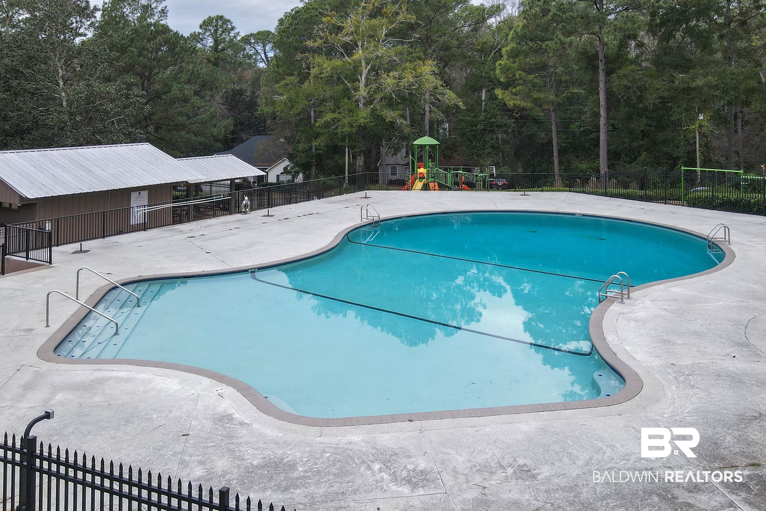 245 Ridgewood Drive Daphne, AL 36526 - Photo 36 of 38