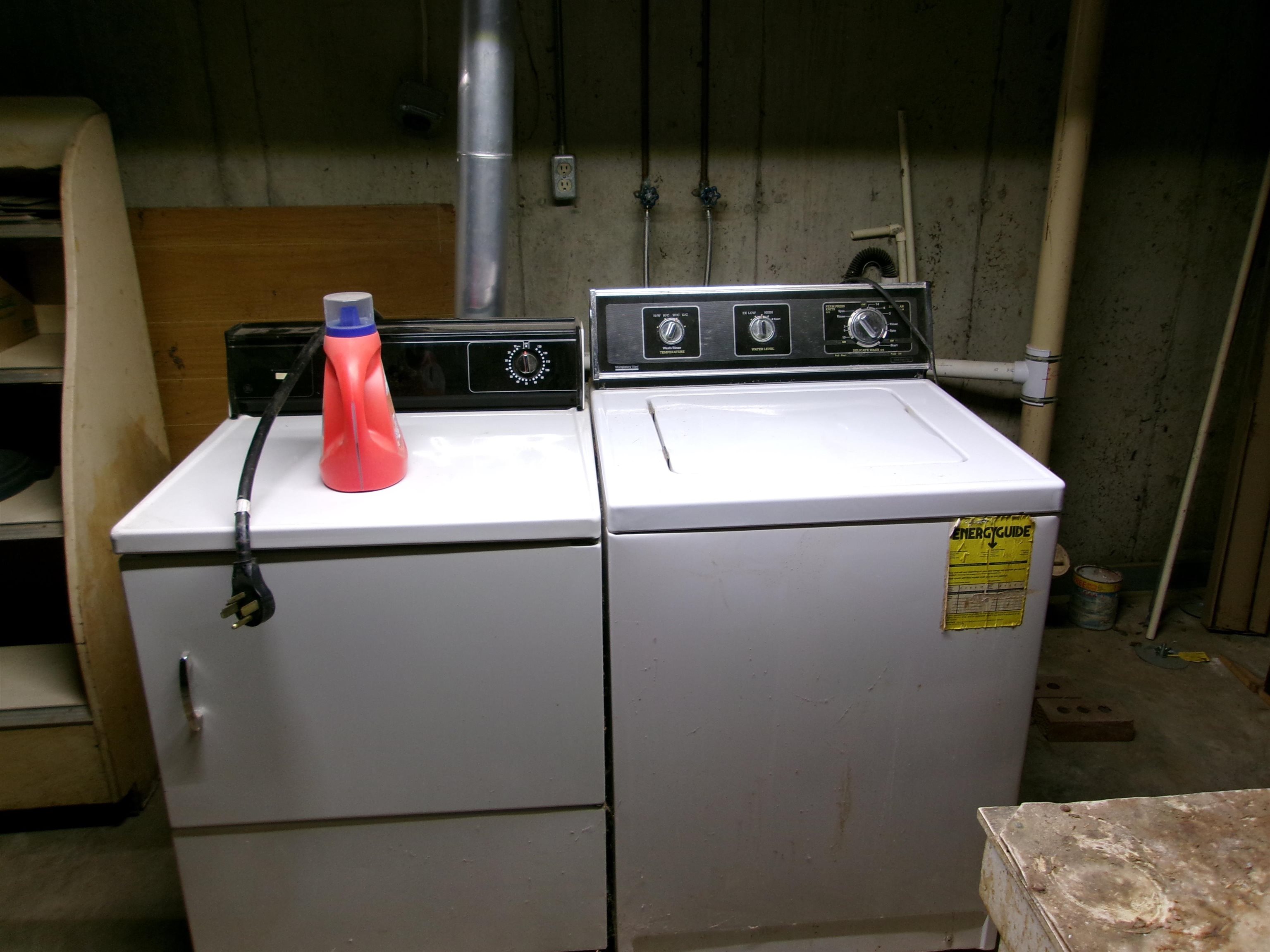 2517 Rock Street Peru, IL 61354 - Photo 11 of 12 a view of washer and dryer