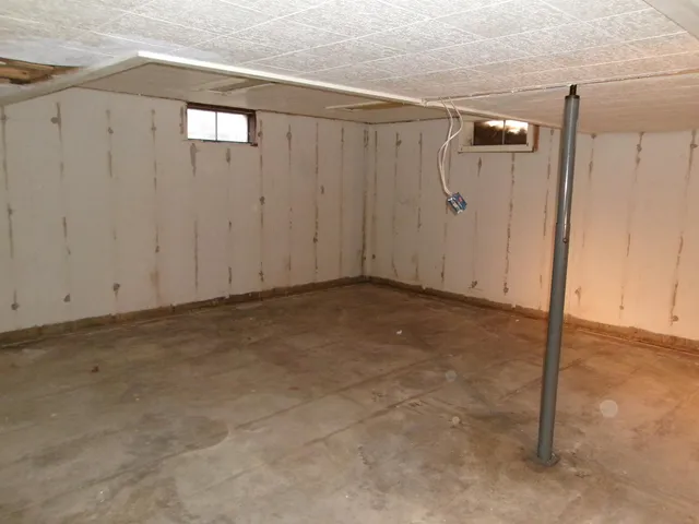 $198,000 | 2517 Rock Street, Peru, IL 61354