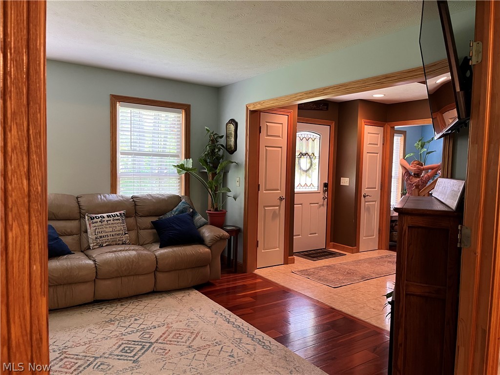 166 Prentice Road Painesville, OH 44077 - Photo 17 of 34 Gallery Image 17