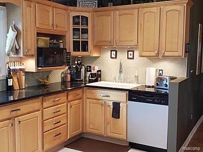 1544 Eason Road Waterford, MI 48328 - Photo 7 of 18 1544 eason.jpg1
