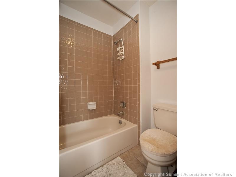 9490 Ryan Gulch Road, Unit 74 Silverthorne, CO 80498 - Photo 15 of 25 Master Bath/Spa.