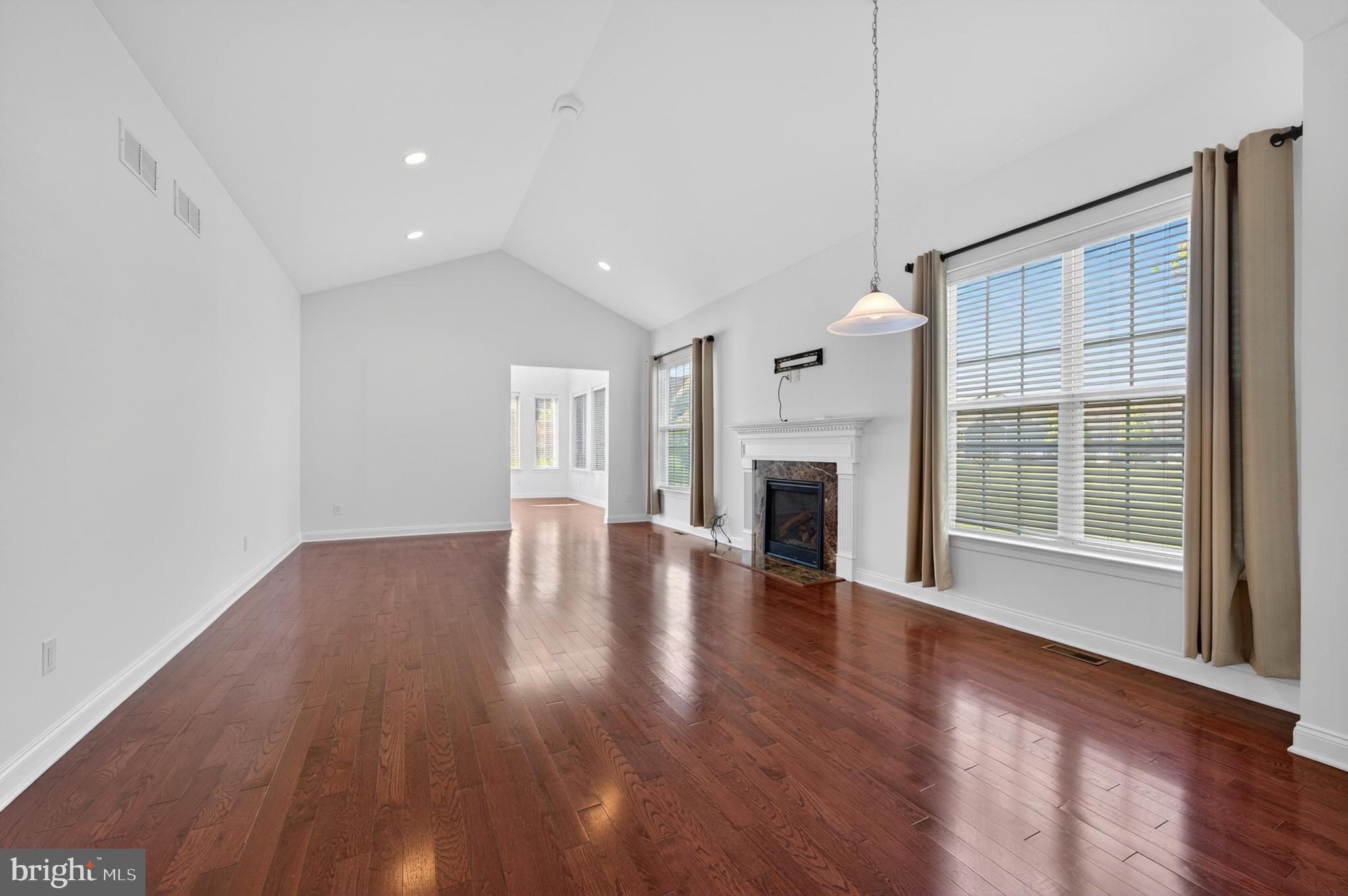 304 Dye Way Moorestown, NJ 08057 - Photo 10 of 31