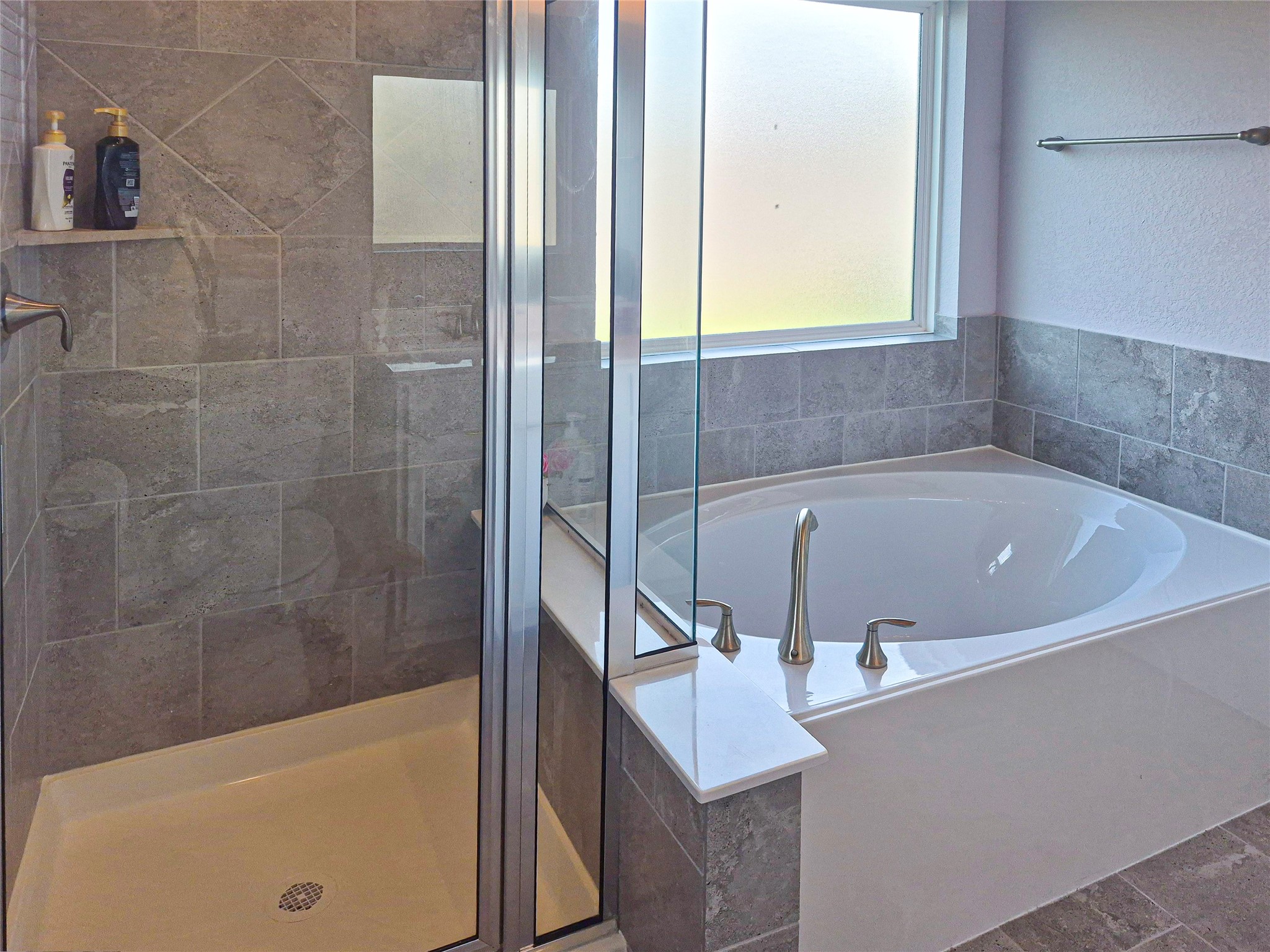 104 Cullen Street Angleton, TX 77515 - Photo 18 of 25