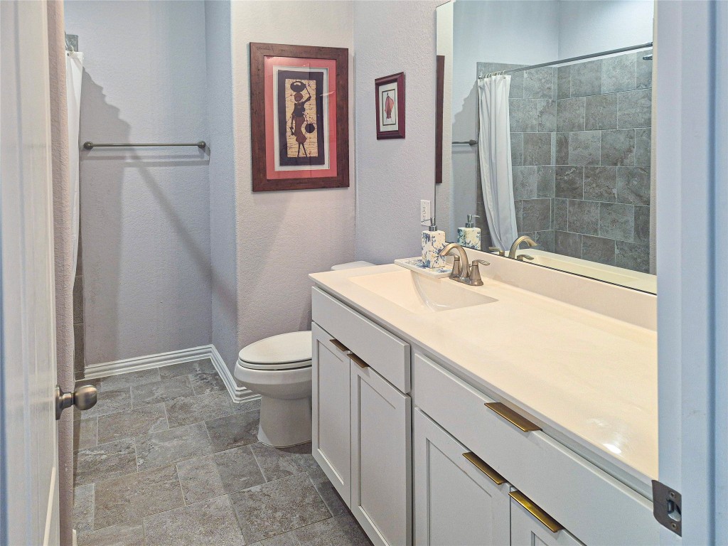 104 Cullen Street Angleton, TX 77515 - Photo 22 of 25