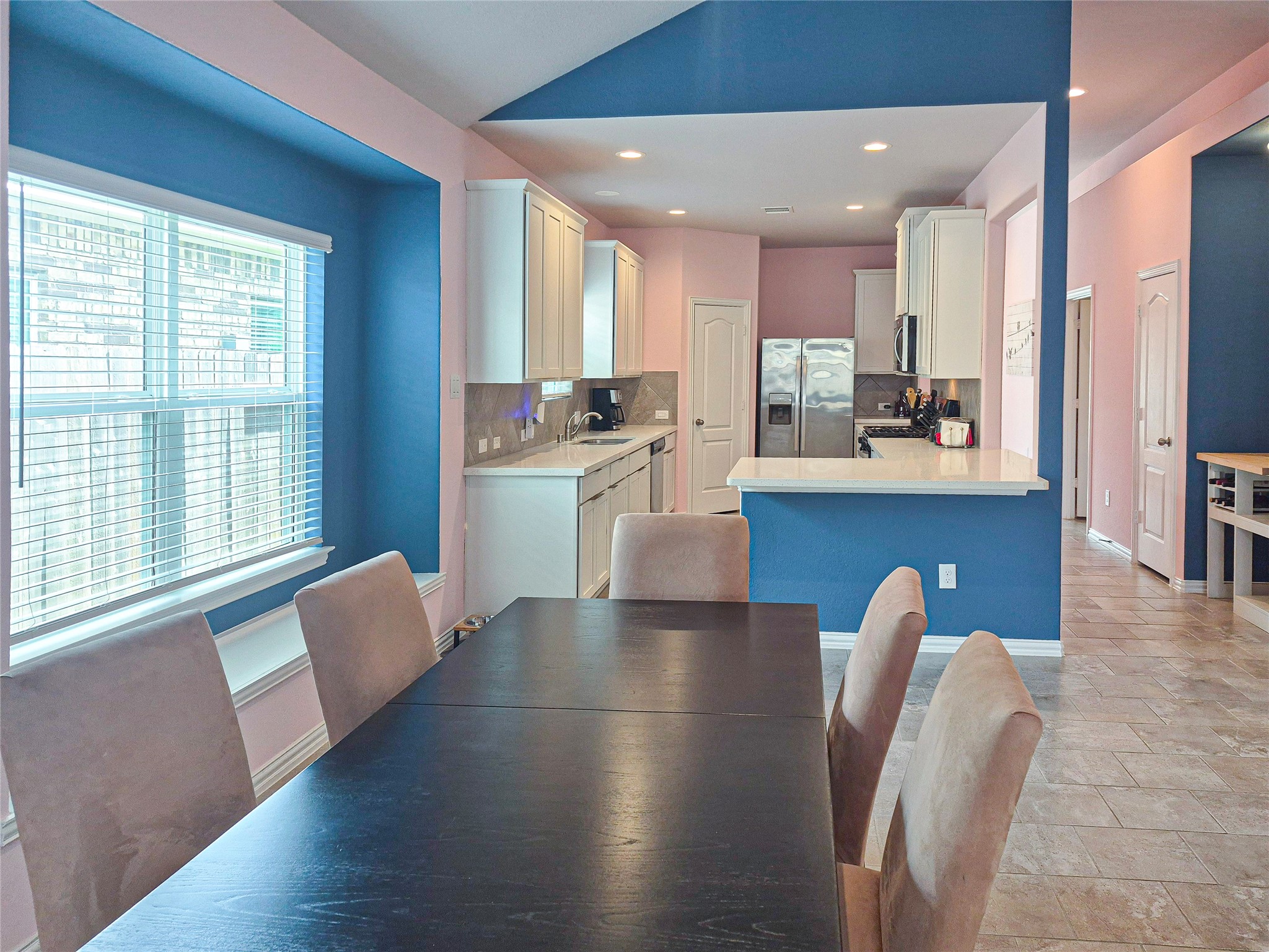 104 Cullen Street Angleton, TX 77515 - Photo 5 of 25