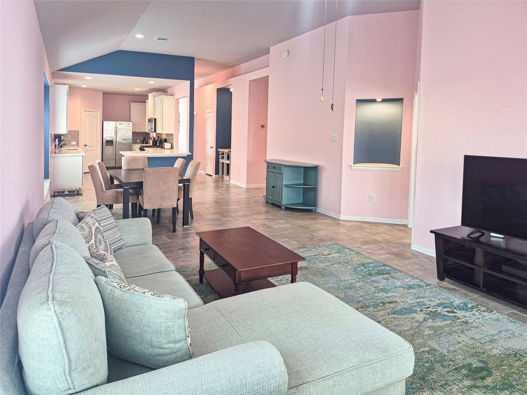 104 Cullen Street Angleton, TX 77515 - Photo 9 of 25