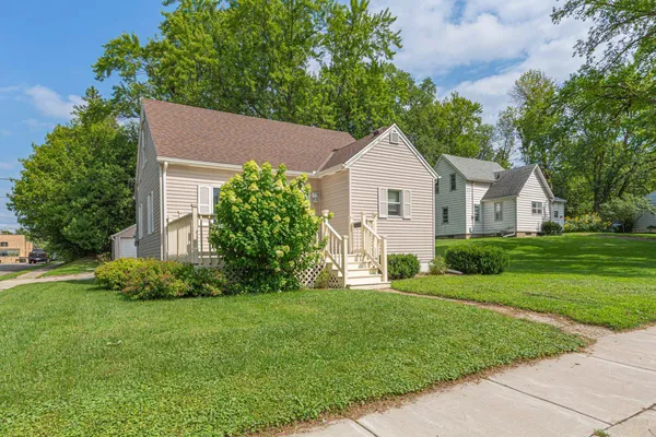 $130,000 | 1020 St Jacob Avenue, Albert Lea, MN 56007