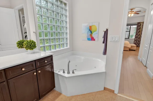 $950,000 | 8137 Ferentino Pass, Delray Beach, FL 33446