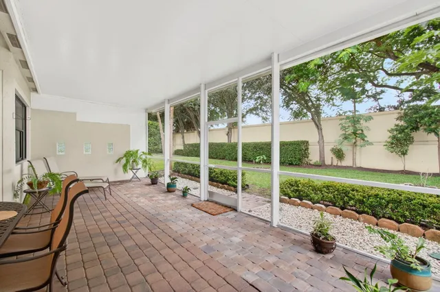 $950,000 | 8137 Ferentino Pass, Delray Beach, FL 33446