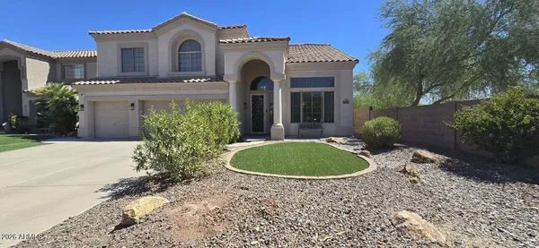 $3,800 | 6435 West Buckskin Trail, Phoenix, AZ 85083
