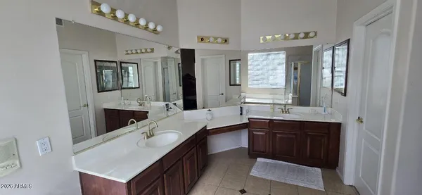 $3,500 | 6435 West Buckskin Trail, Phoenix, AZ 85083