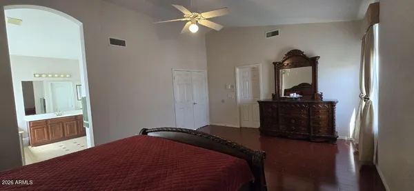 $3,800 | 6435 West Buckskin Trail, Phoenix, AZ 85083