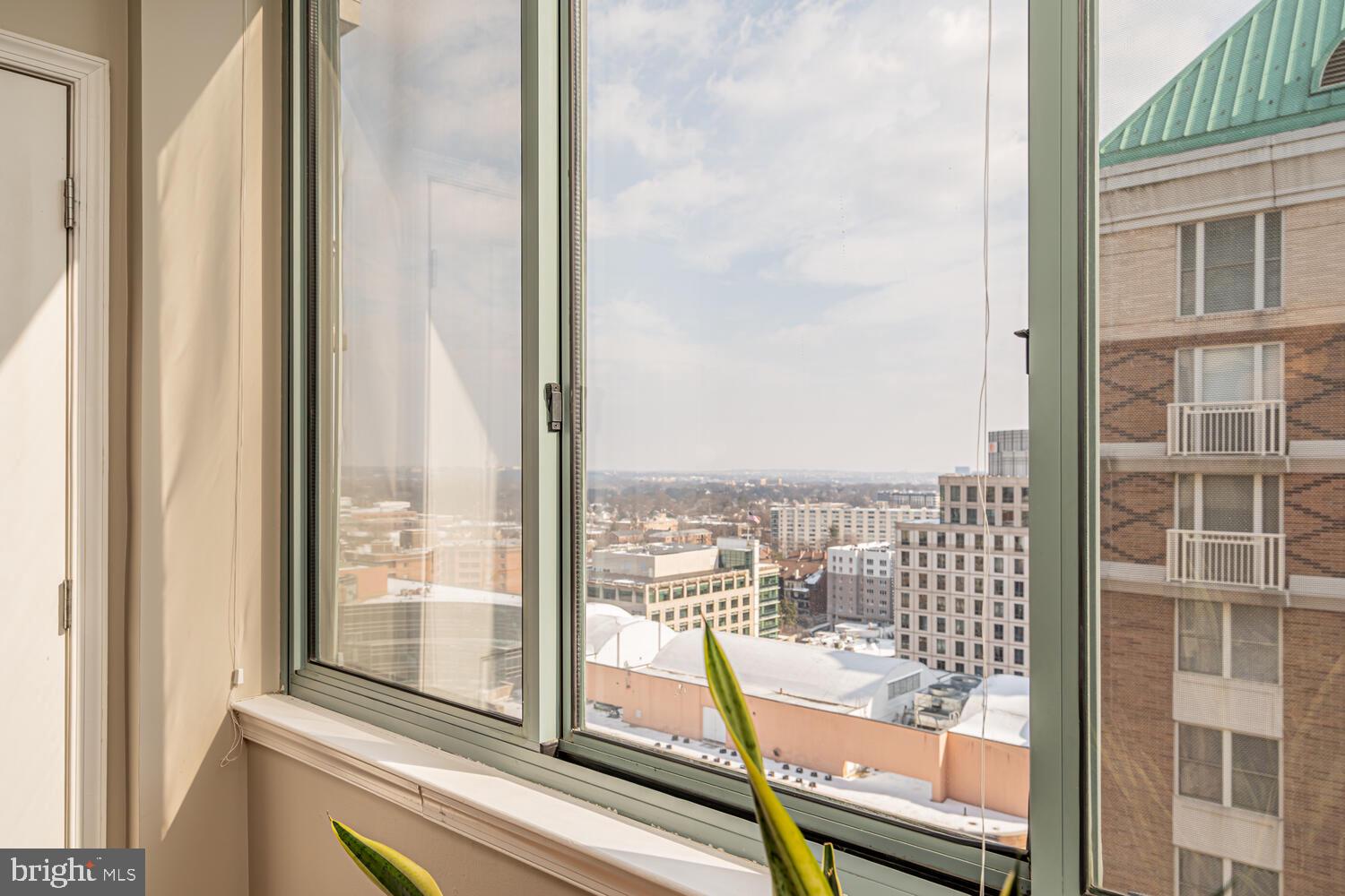 851 North Glebe Road, Unit 1908 Arlington, VA 22203 - Photo 28 of 56